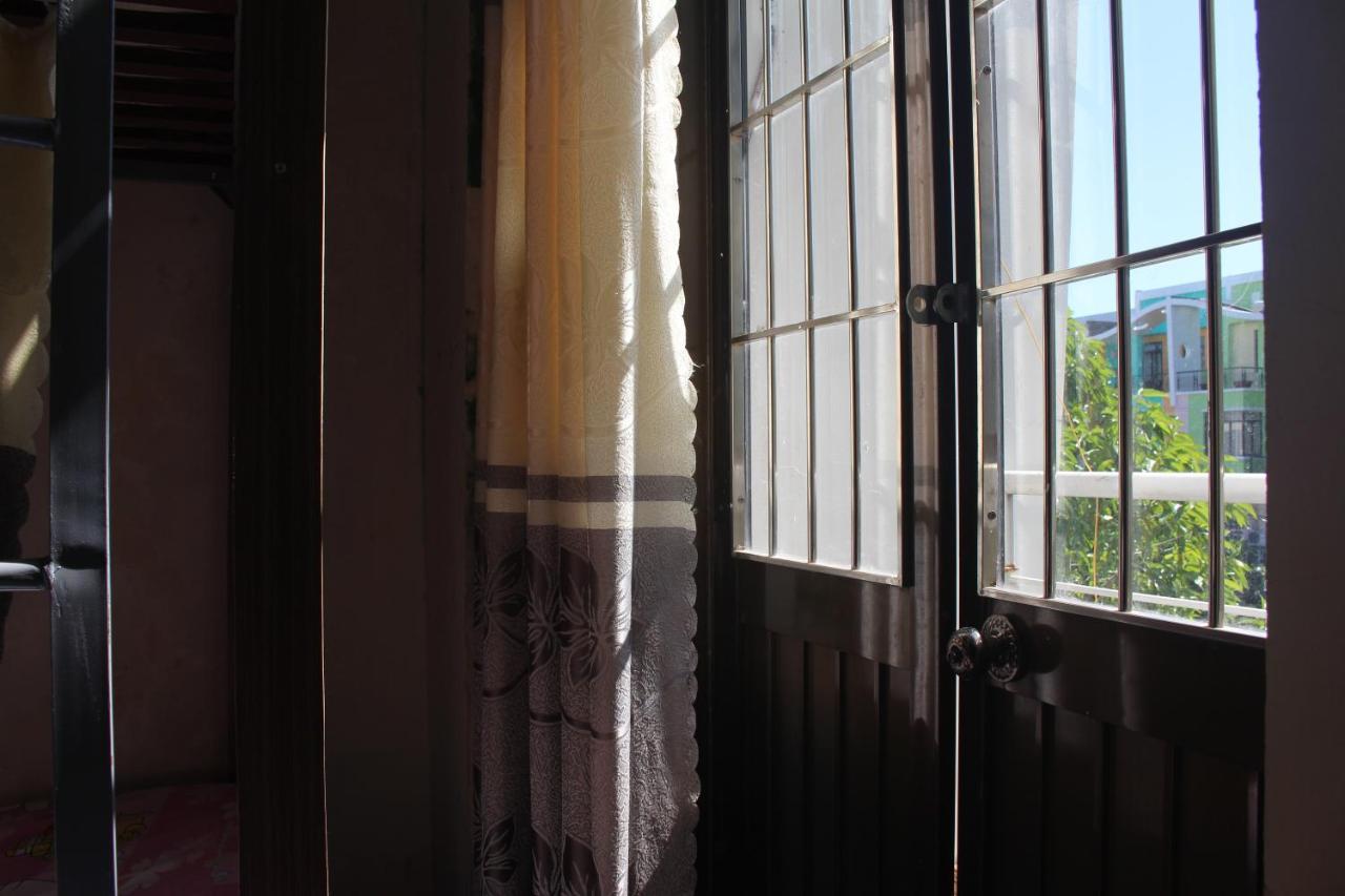 Bui Hostel - Ben Tau Rach Gia Εξωτερικό φωτογραφία