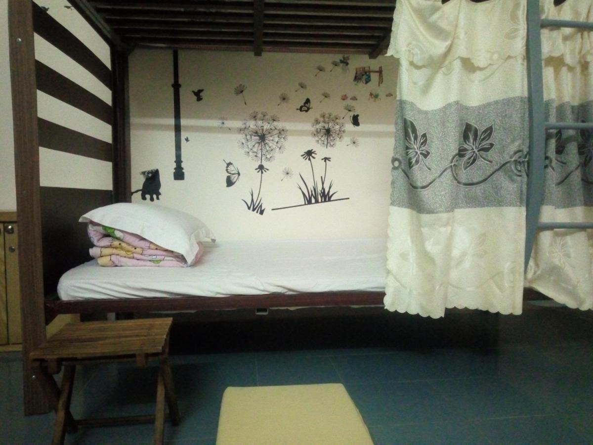 Bui Hostel - Ben Tau Rach Gia Εξωτερικό φωτογραφία